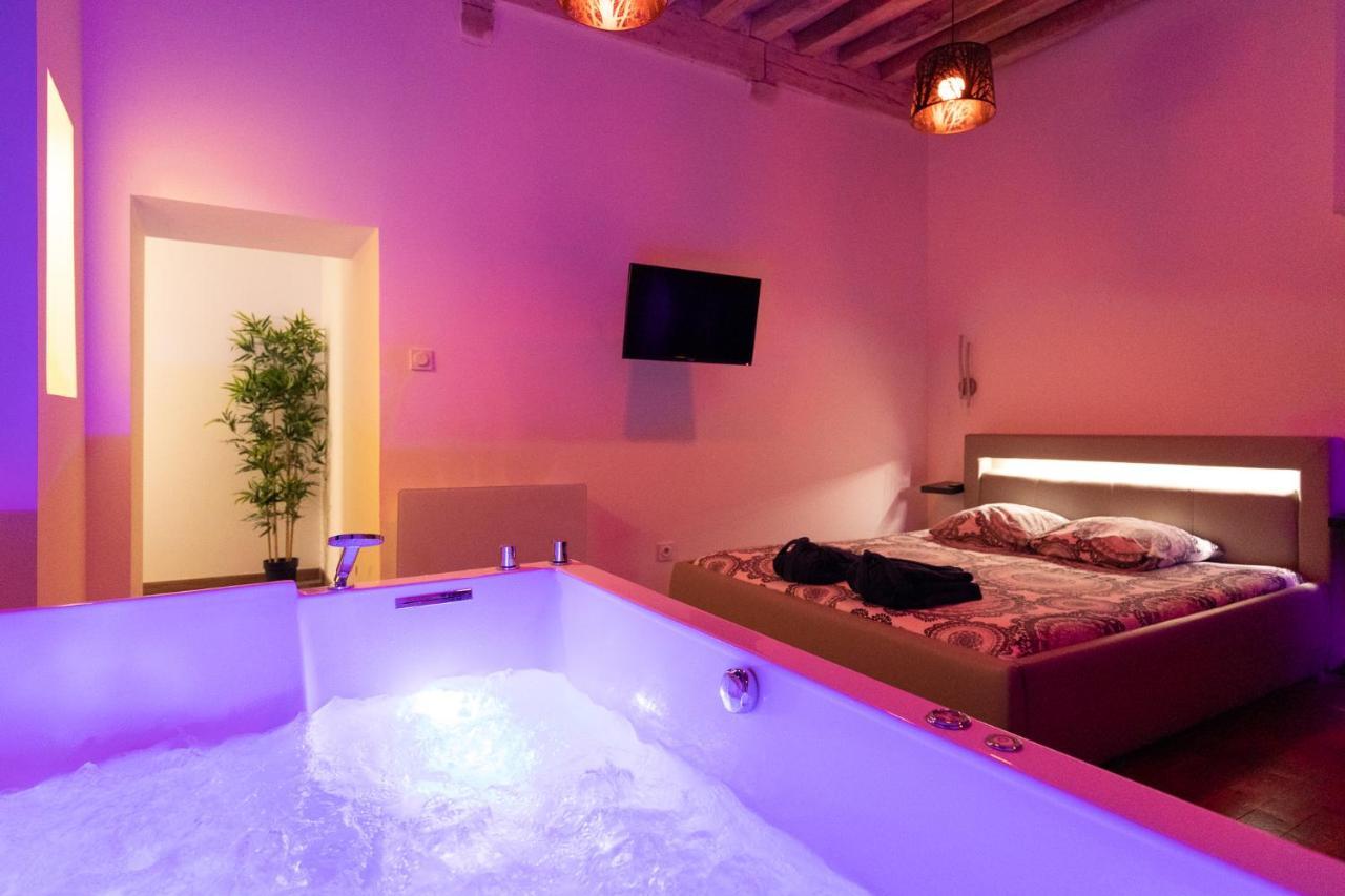Luxury * Dijon
